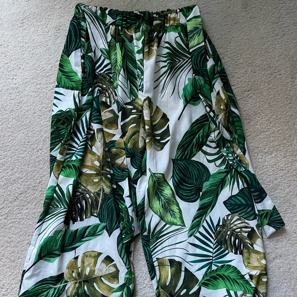 Flowy Pants - Size M